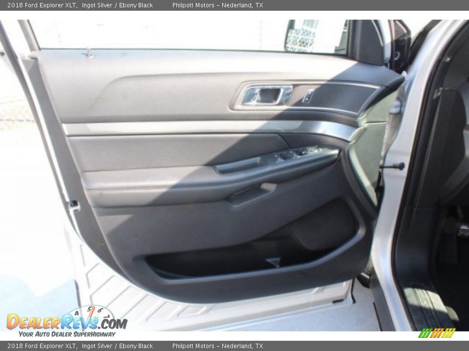 2018 Ford Explorer XLT Ingot Silver / Ebony Black Photo #11