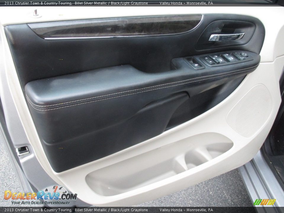 2013 Chrysler Town & Country Touring Billet Silver Metallic / Black/Light Graystone Photo #10