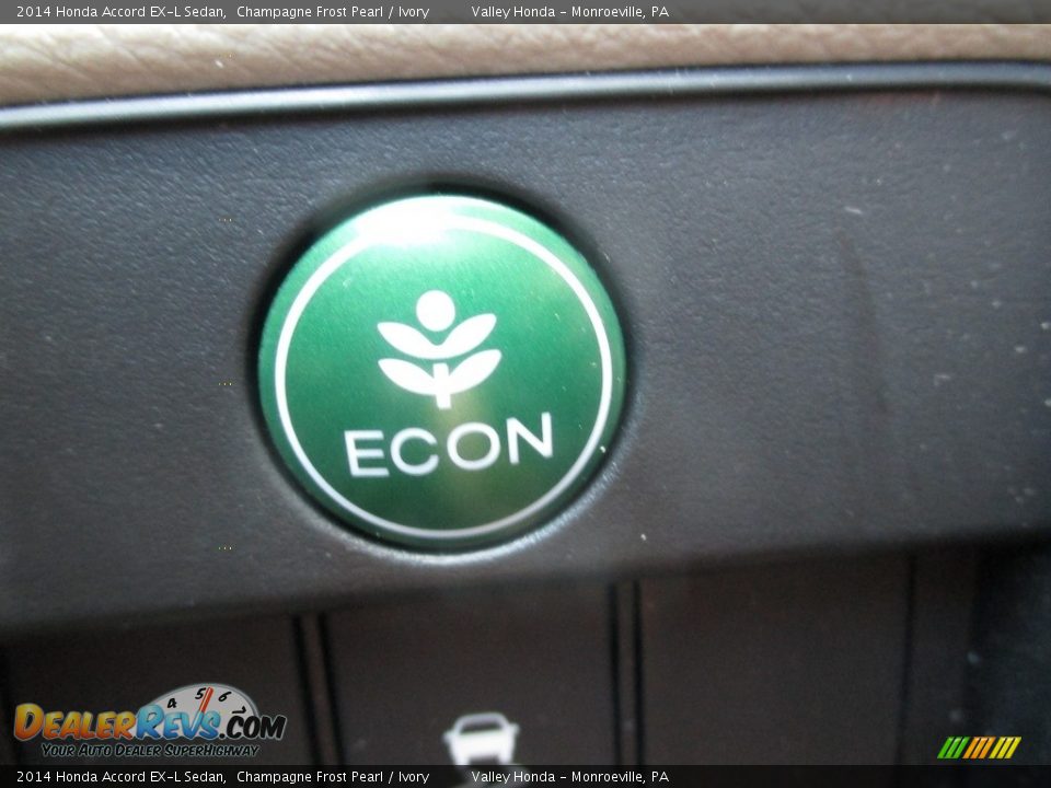 2014 Honda Accord EX-L Sedan Champagne Frost Pearl / Ivory Photo #17