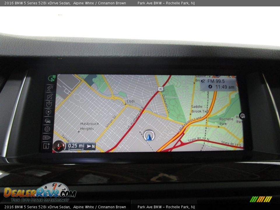 2016 BMW 5 Series 528i xDrive Sedan Alpine White / Cinnamon Brown Photo #25