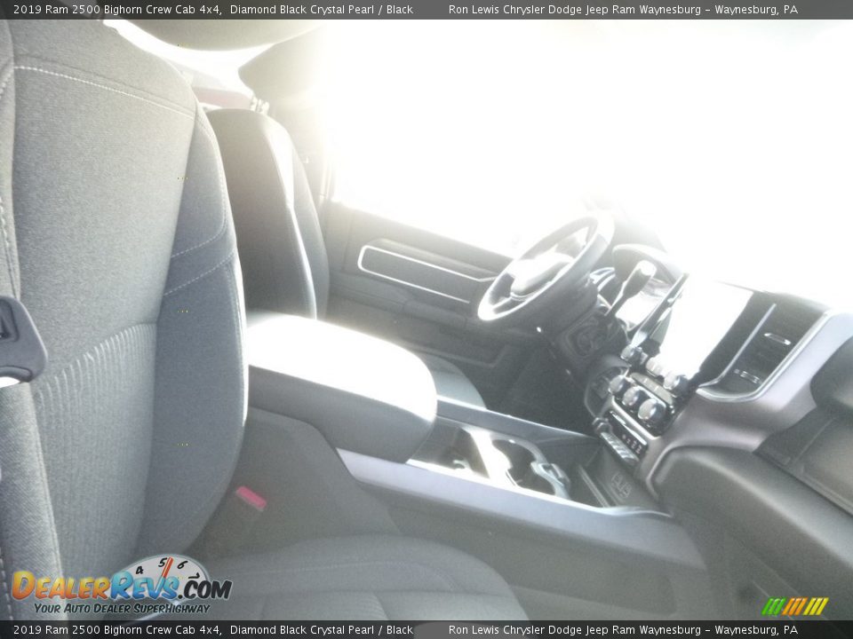 2019 Ram 2500 Bighorn Crew Cab 4x4 Diamond Black Crystal Pearl / Black Photo #10