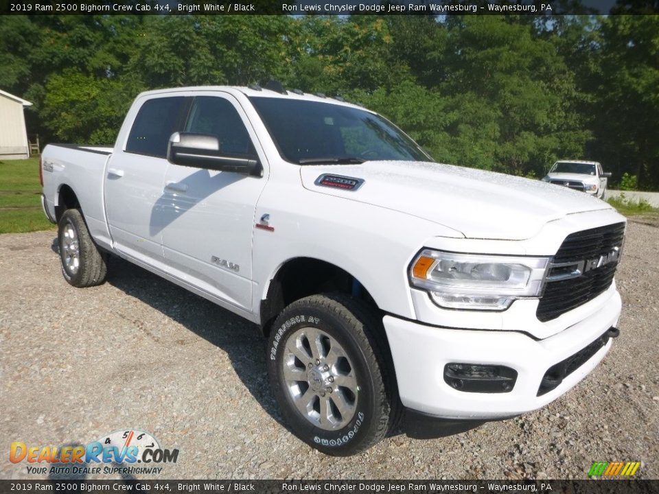 Front 3/4 View of 2019 Ram 2500 Bighorn Crew Cab 4x4 Photo #7