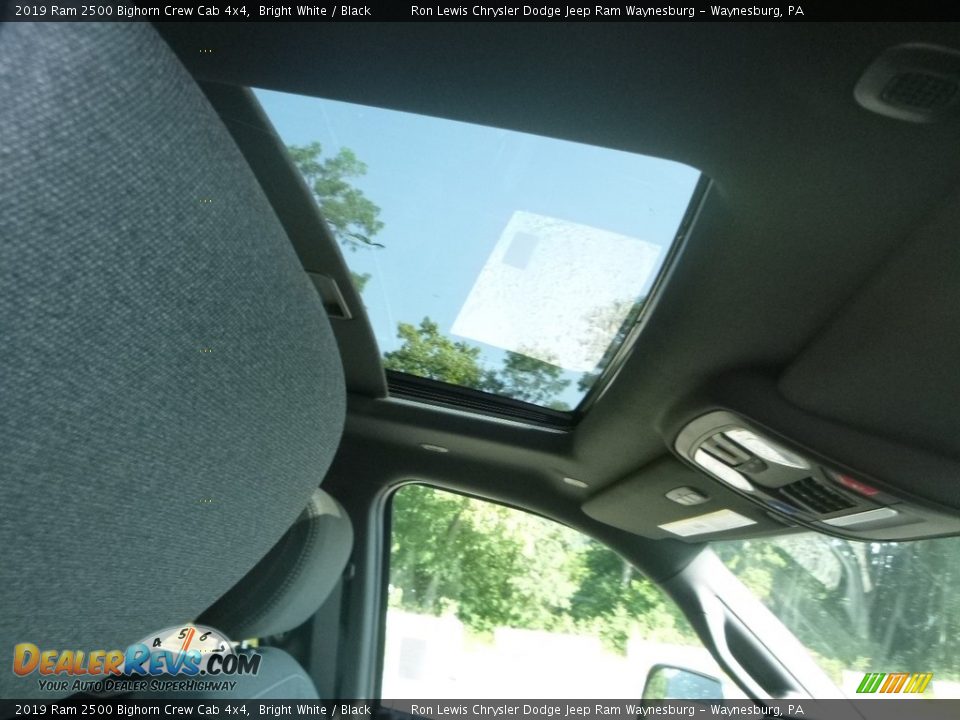 2019 Ram 2500 Bighorn Crew Cab 4x4 Bright White / Black Photo #11