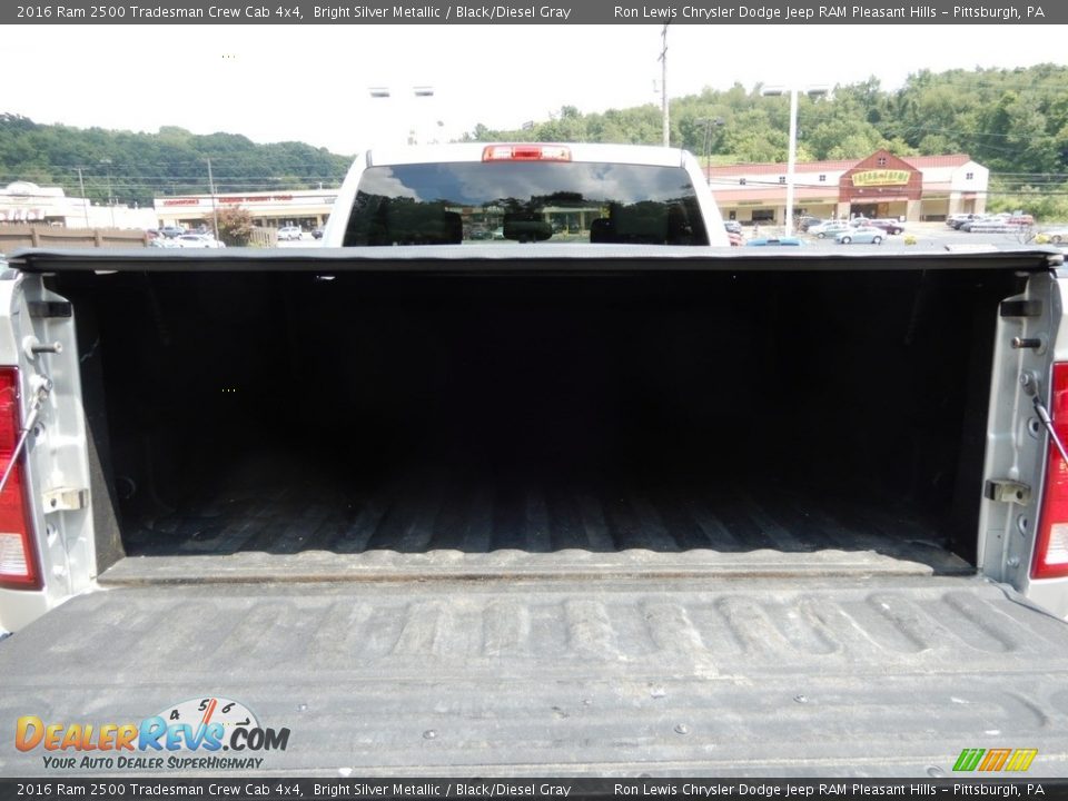 2016 Ram 2500 Tradesman Crew Cab 4x4 Bright Silver Metallic / Black/Diesel Gray Photo #5