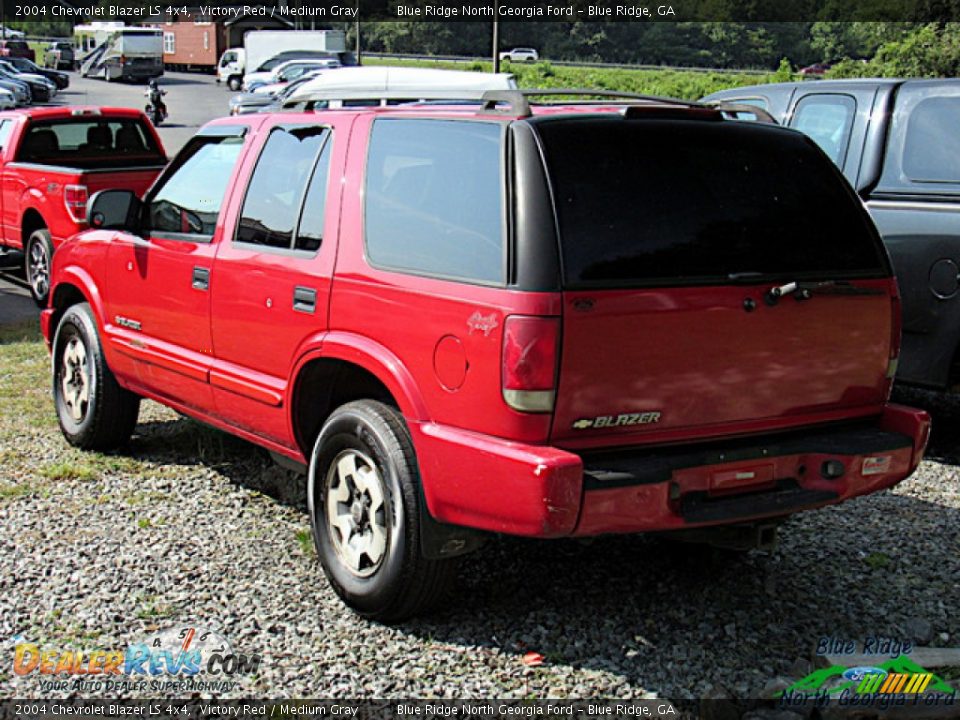 2004 Chevrolet Blazer LS 4x4 Victory Red / Medium Gray Photo #3