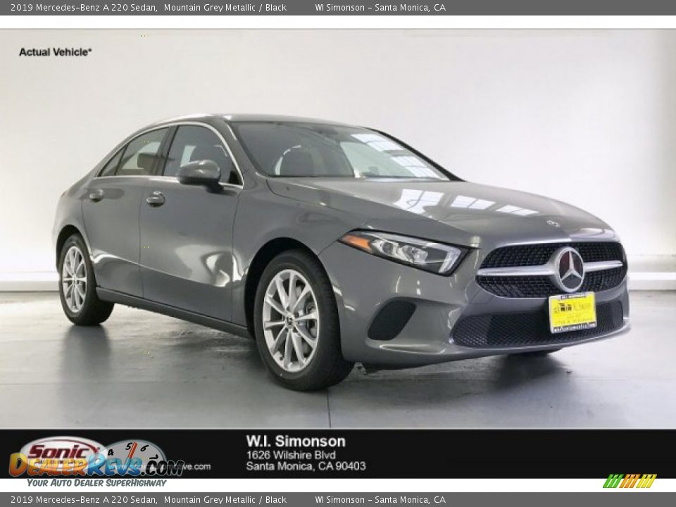 2019 Mercedes-Benz A 220 Sedan Mountain Grey Metallic / Black Photo #1