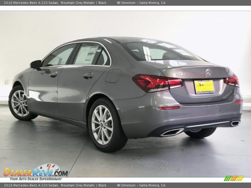 2019 Mercedes-Benz A 220 Sedan Mountain Grey Metallic / Black Photo #2