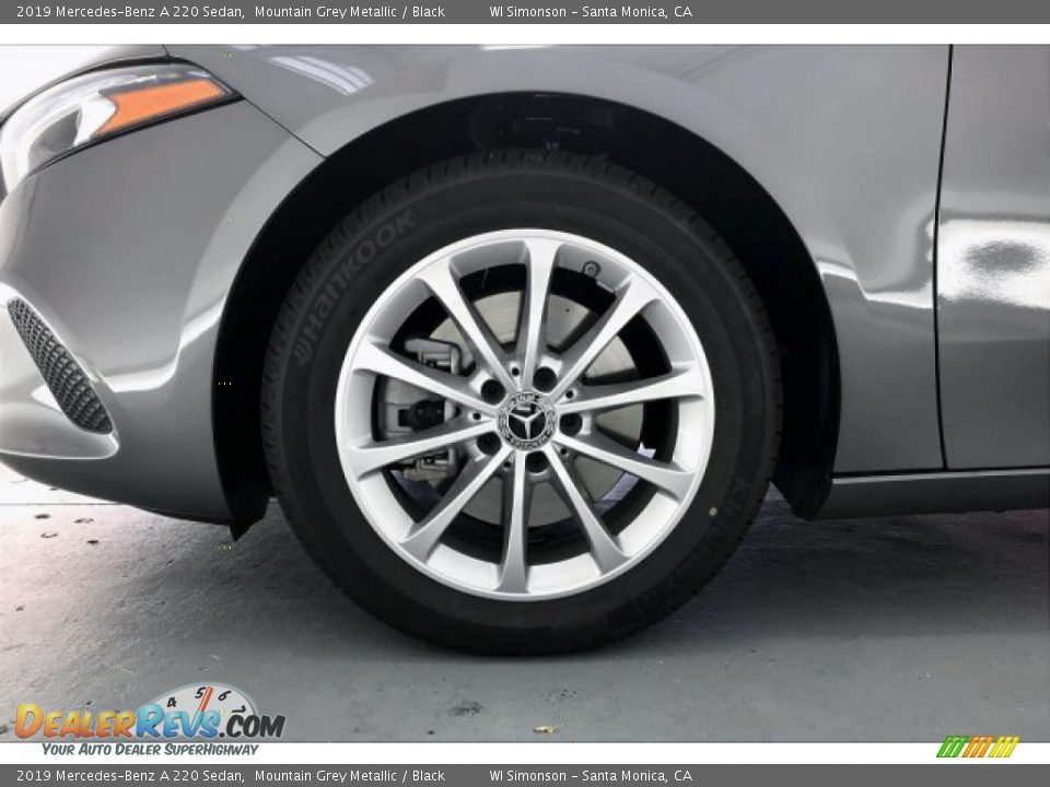 2019 Mercedes-Benz A 220 Sedan Mountain Grey Metallic / Black Photo #9