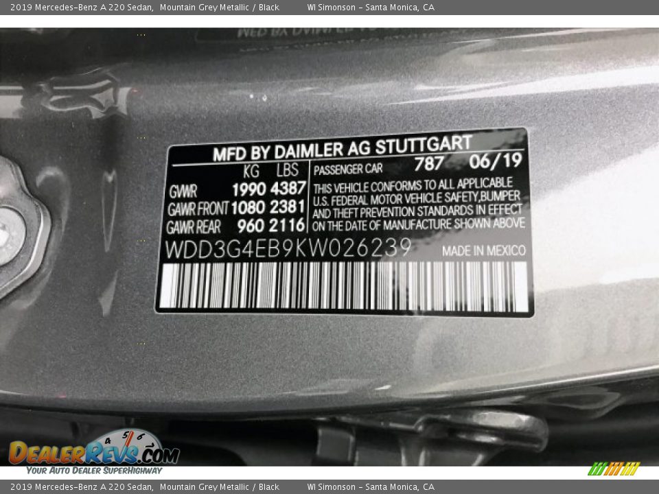 2019 Mercedes-Benz A 220 Sedan Mountain Grey Metallic / Black Photo #11