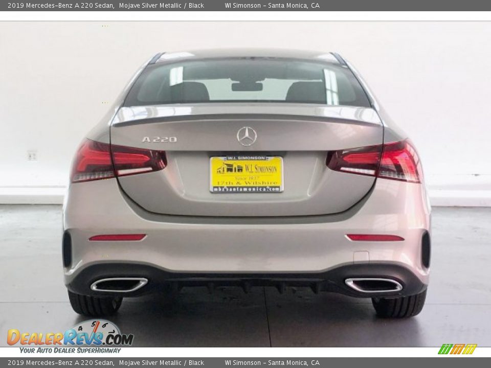 2019 Mercedes-Benz A 220 Sedan Mojave Silver Metallic / Black Photo #3
