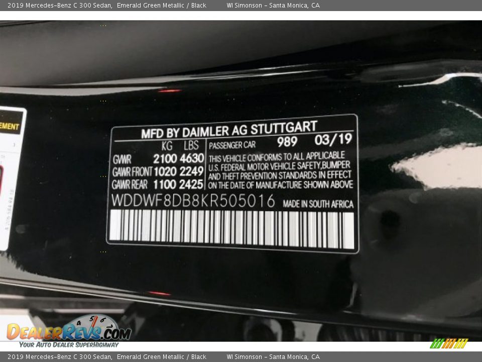 2019 Mercedes-Benz C 300 Sedan Emerald Green Metallic / Black Photo #11