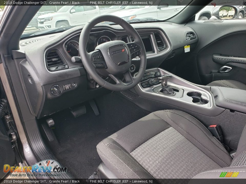 Black Interior - 2019 Dodge Challenger SXT Photo #6