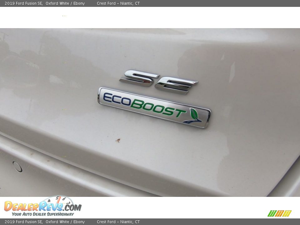 2019 Ford Fusion SE Oxford White / Ebony Photo #9