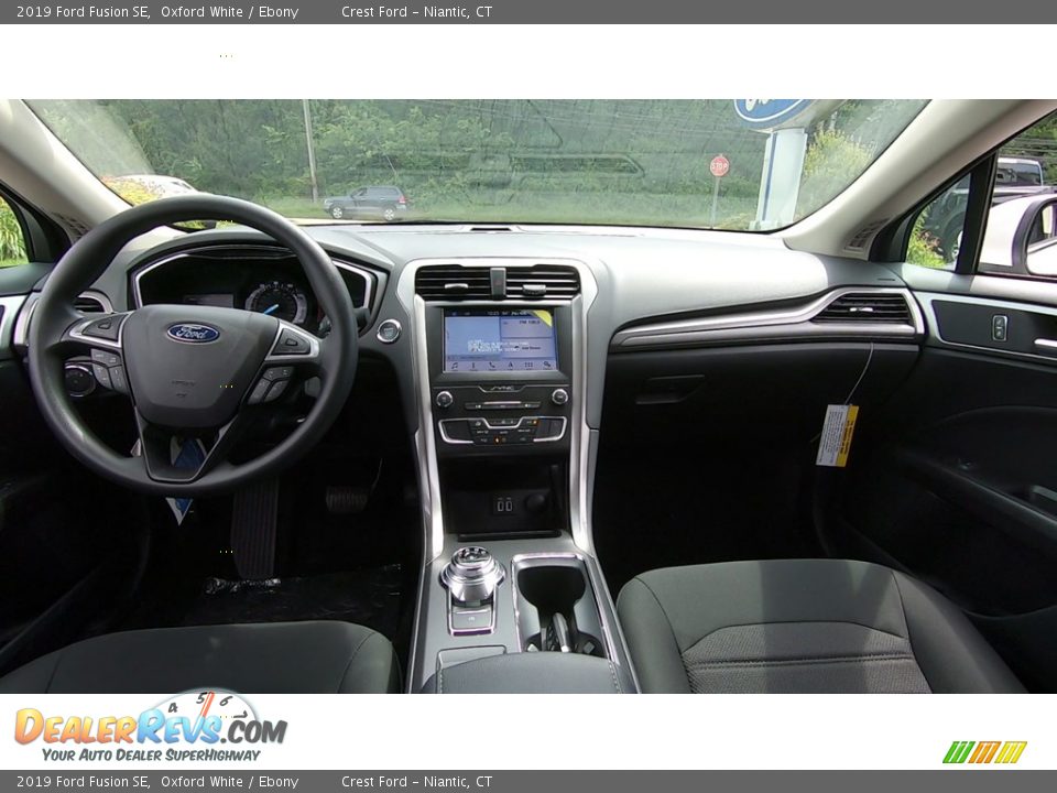 2019 Ford Fusion SE Oxford White / Ebony Photo #19