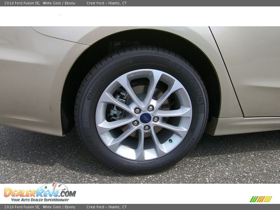 2019 Ford Fusion SE White Gold / Ebony Photo #23