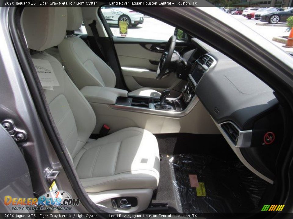 Front Seat of 2020 Jaguar XE S Photo #19