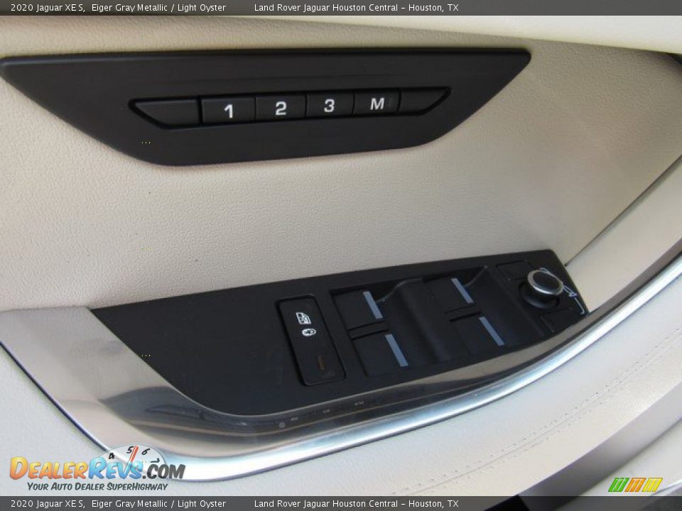 Controls of 2020 Jaguar XE S Photo #25