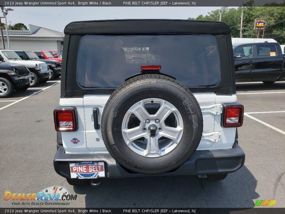 2019 Jeep Wrangler Unlimited Sport 4x4 Bright White / Black Photo #5