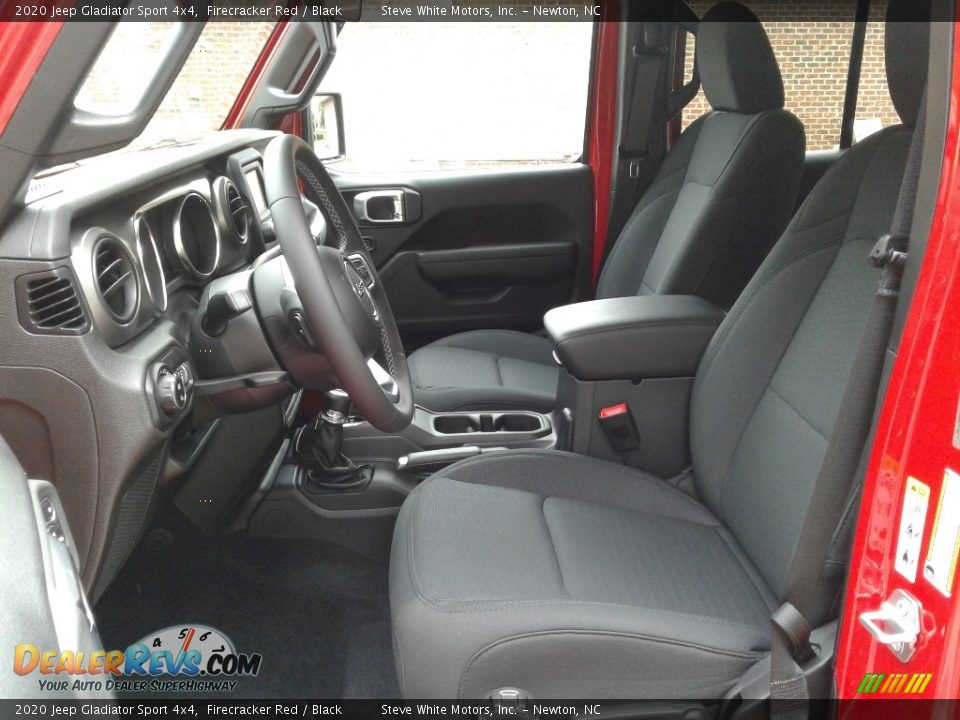 Front Seat of 2020 Jeep Gladiator Sport 4x4 Photo #10