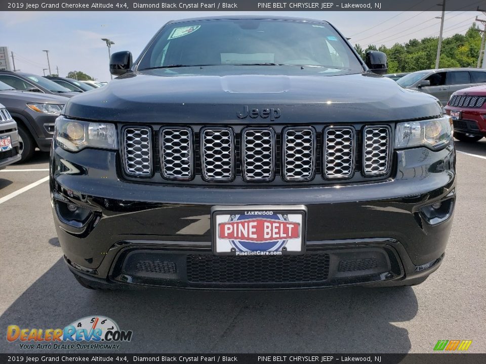 2019 Jeep Grand Cherokee Altitude 4x4 Diamond Black Crystal Pearl / Black Photo #2
