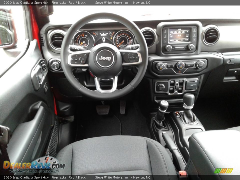 Dashboard of 2020 Jeep Gladiator Sport 4x4 Photo #23