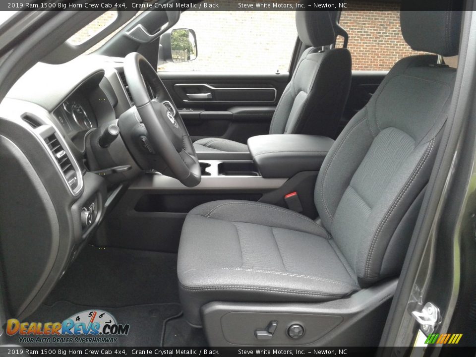 Front Seat of 2019 Ram 1500 Big Horn Crew Cab 4x4 Photo #10
