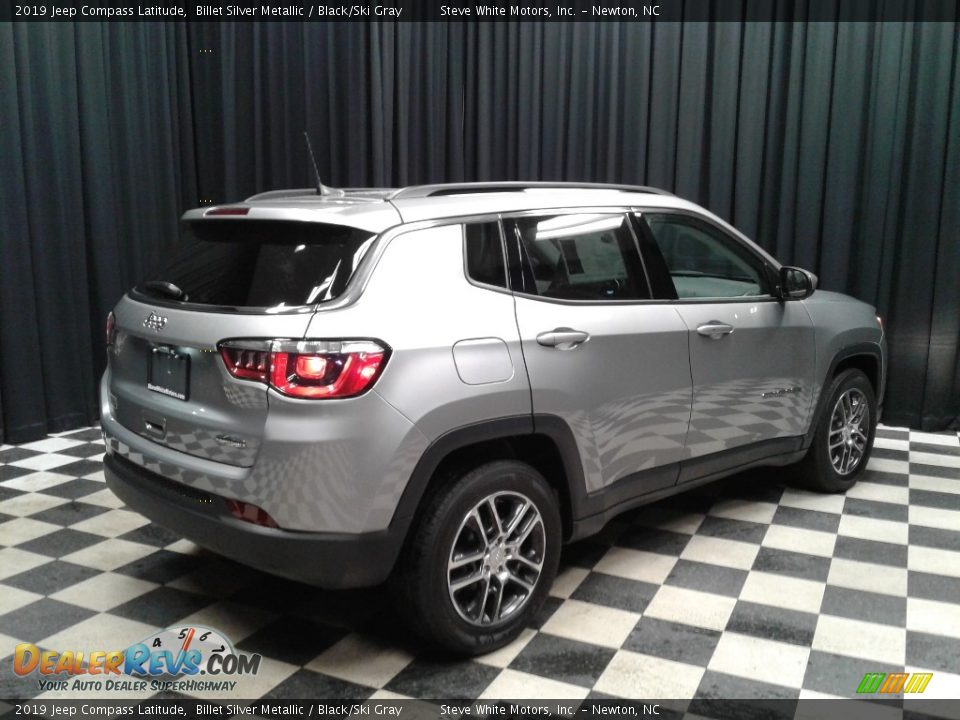 2019 Jeep Compass Latitude Billet Silver Metallic / Black/Ski Gray Photo #6