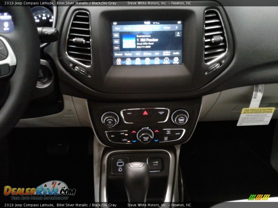 2019 Jeep Compass Latitude Billet Silver Metallic / Black/Ski Gray Photo #19