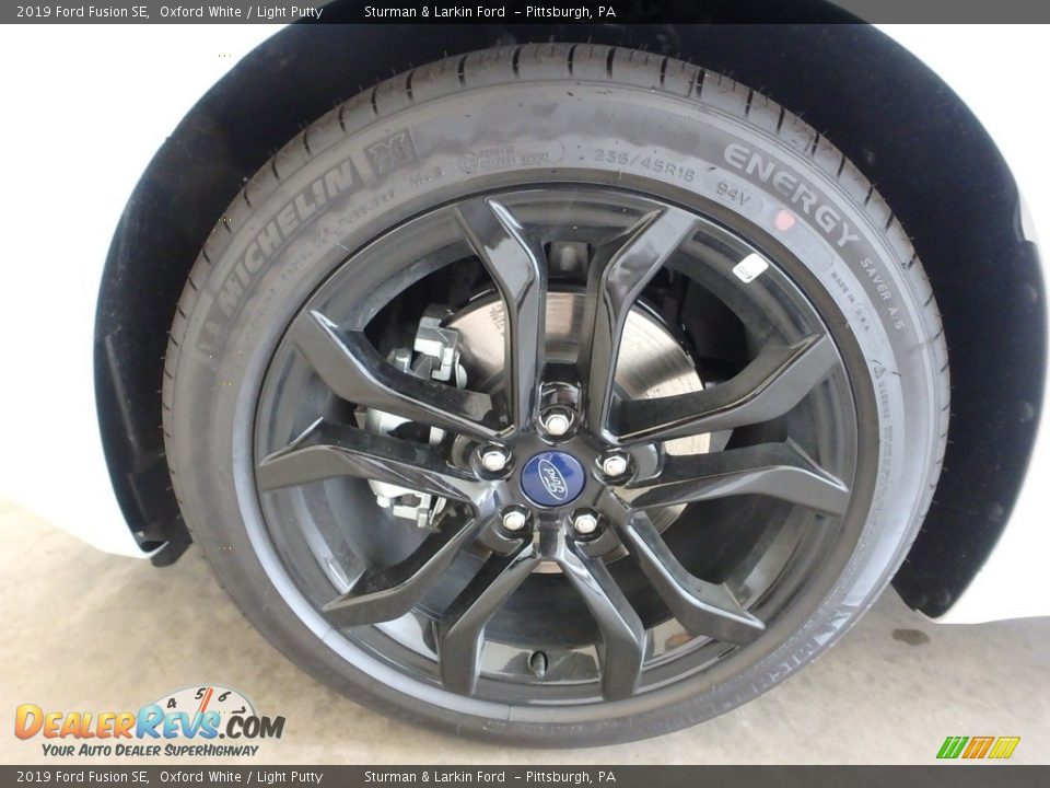 2019 Ford Fusion SE Oxford White / Light Putty Photo #6