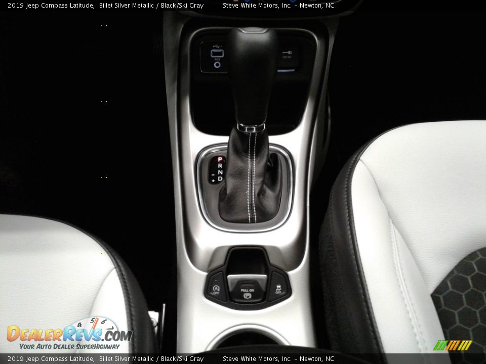 2019 Jeep Compass Latitude Billet Silver Metallic / Black/Ski Gray Photo #25