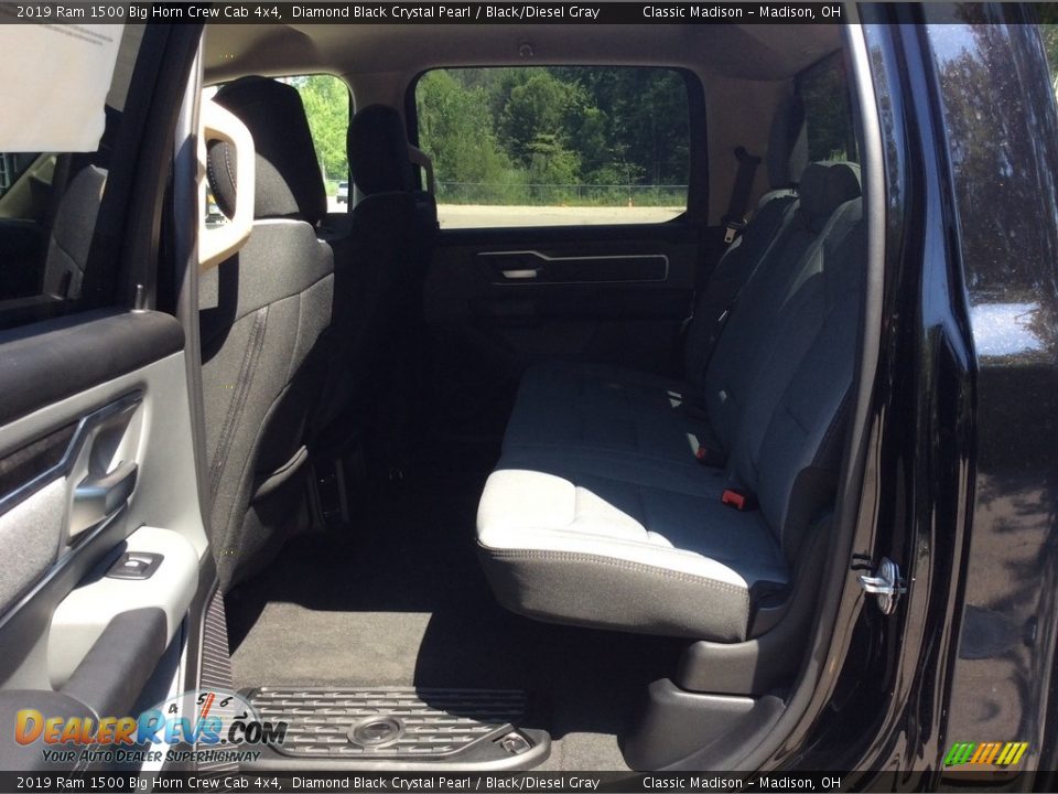 2019 Ram 1500 Big Horn Crew Cab 4x4 Diamond Black Crystal Pearl / Black/Diesel Gray Photo #15