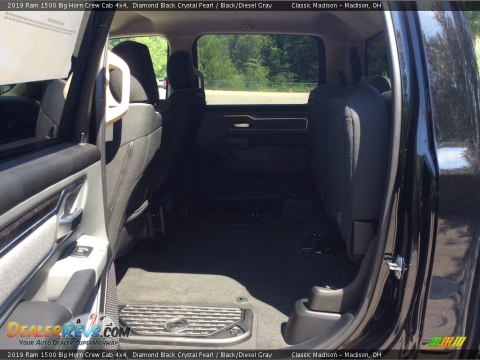 2019 Ram 1500 Big Horn Crew Cab 4x4 Diamond Black Crystal Pearl / Black/Diesel Gray Photo #16