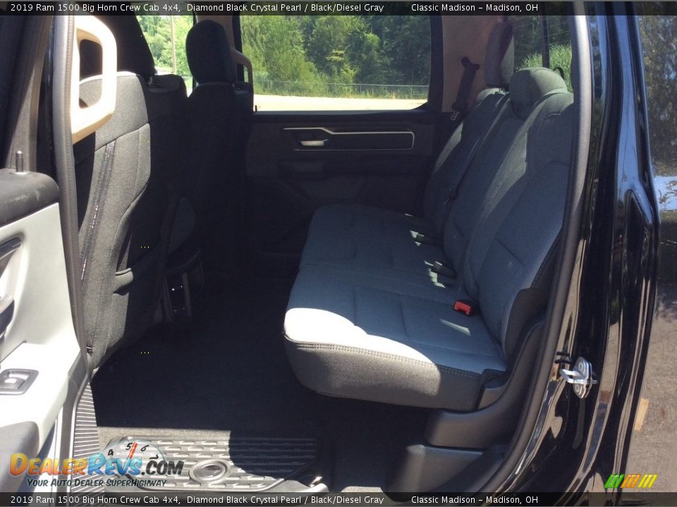 2019 Ram 1500 Big Horn Crew Cab 4x4 Diamond Black Crystal Pearl / Black/Diesel Gray Photo #15