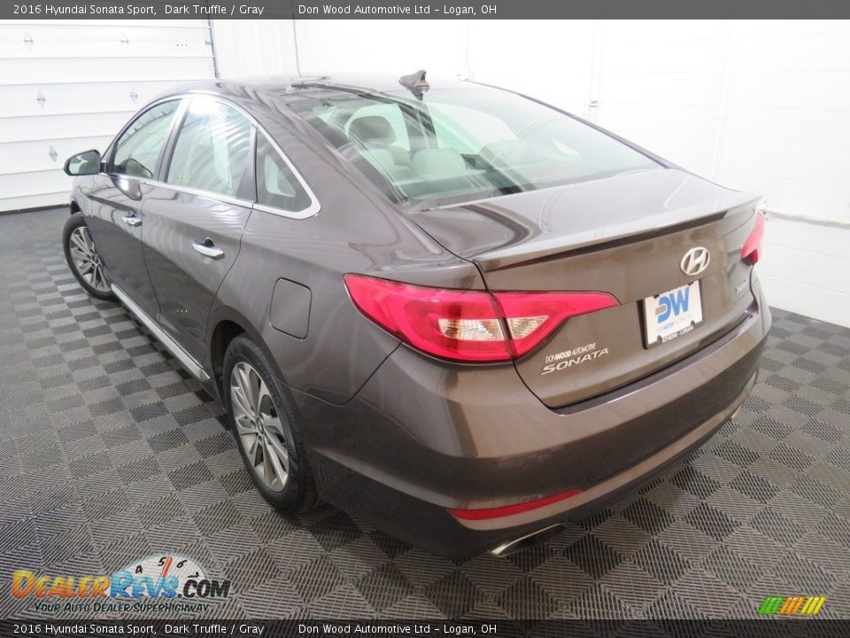 2016 Hyundai Sonata Sport Dark Truffle / Gray Photo #13