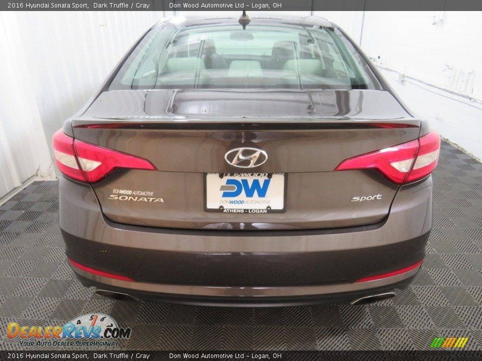 2016 Hyundai Sonata Sport Dark Truffle / Gray Photo #14
