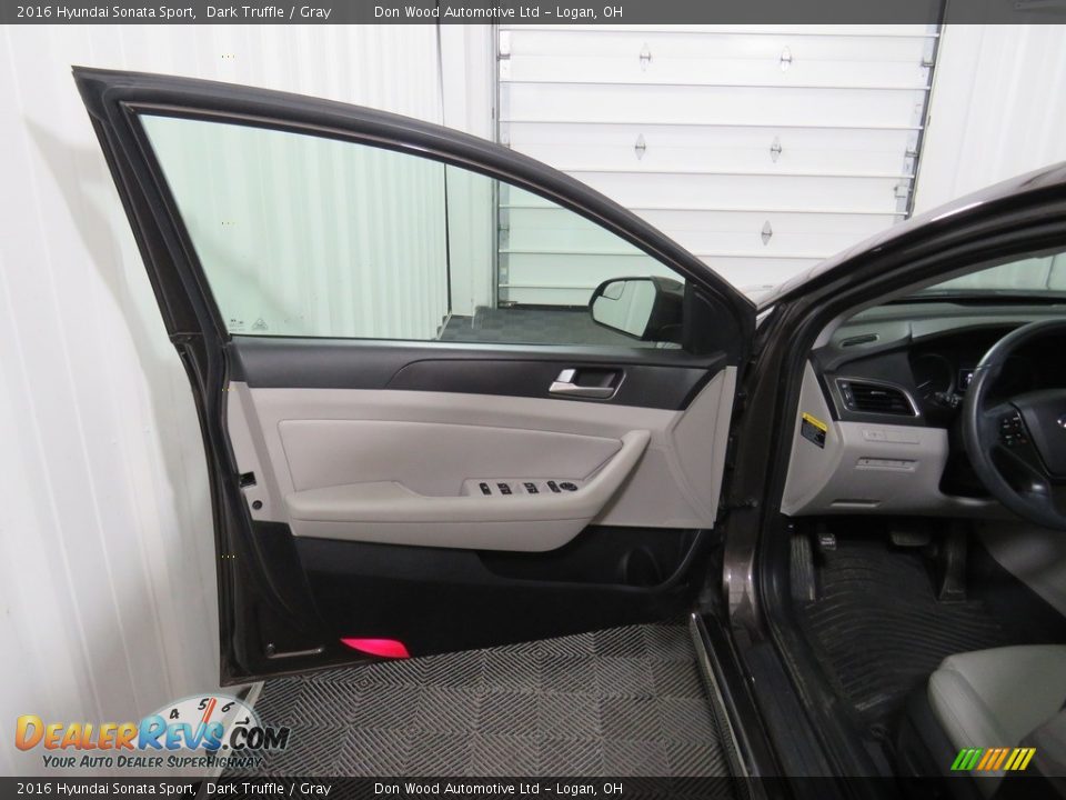2016 Hyundai Sonata Sport Dark Truffle / Gray Photo #29