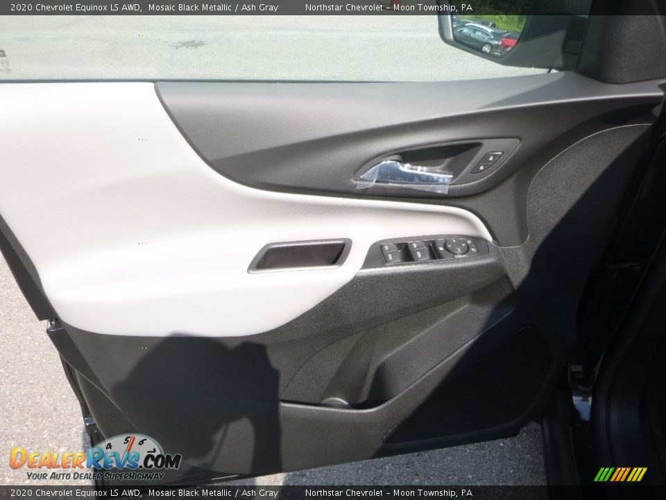 2020 Chevrolet Equinox LS AWD Mosaic Black Metallic / Ash Gray Photo #15