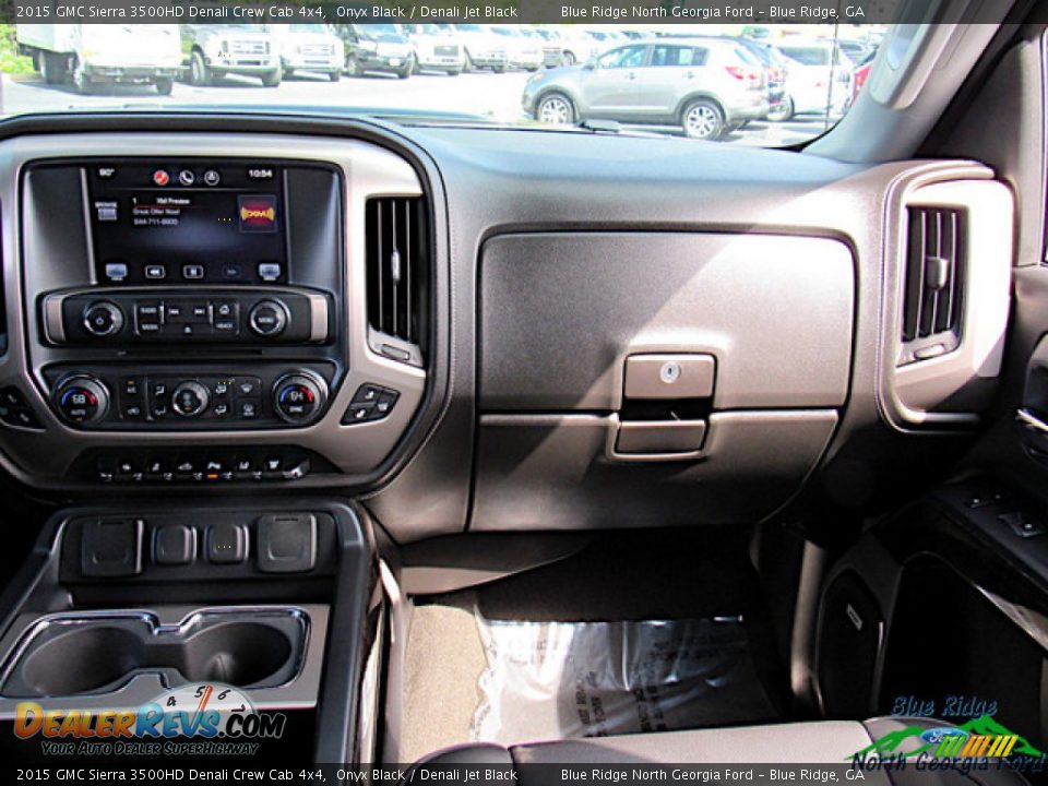 2015 GMC Sierra 3500HD Denali Crew Cab 4x4 Onyx Black / Denali Jet Black Photo #16