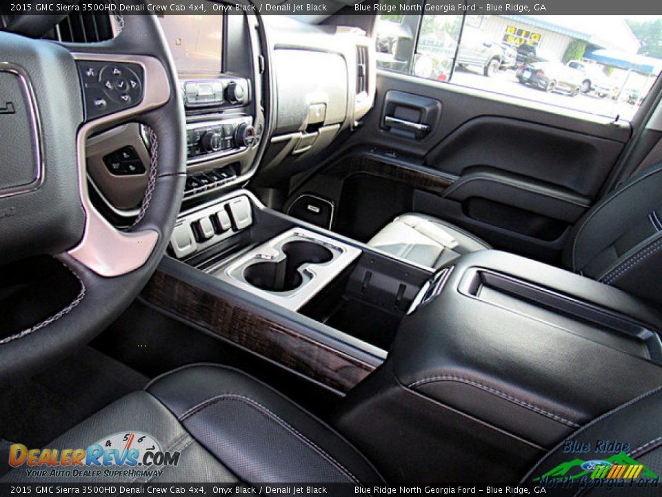 2015 GMC Sierra 3500HD Denali Crew Cab 4x4 Onyx Black / Denali Jet Black Photo #26