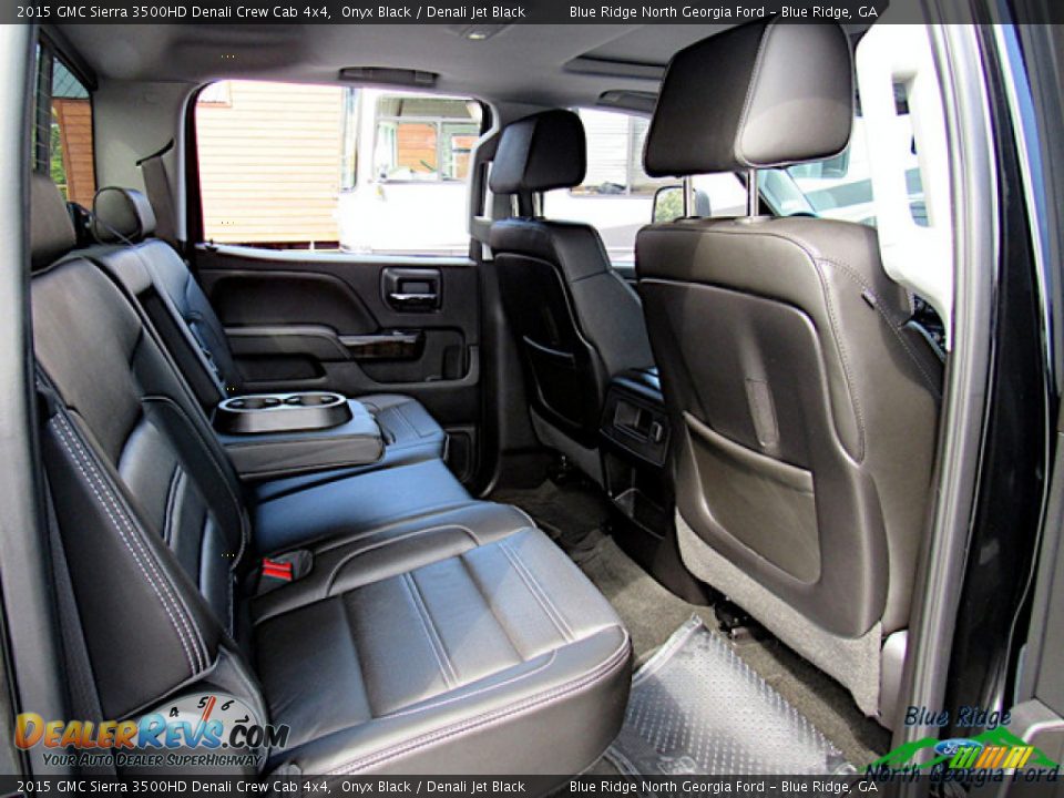 2015 GMC Sierra 3500HD Denali Crew Cab 4x4 Onyx Black / Denali Jet Black Photo #31