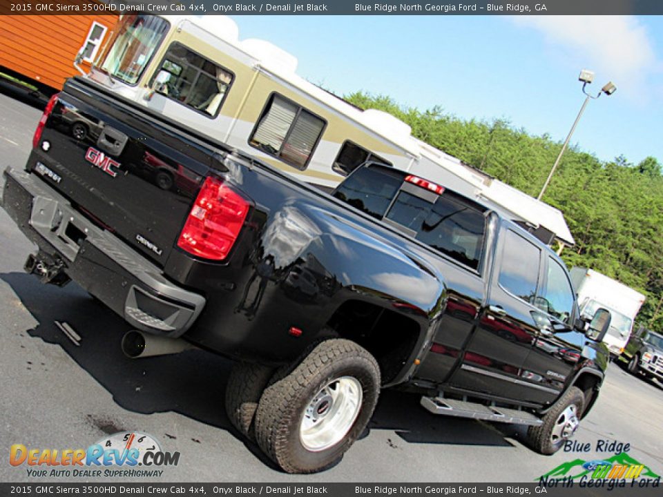 2015 GMC Sierra 3500HD Denali Crew Cab 4x4 Onyx Black / Denali Jet Black Photo #34