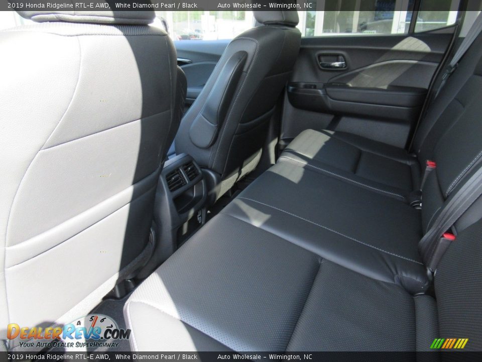 2019 Honda Ridgeline RTL-E AWD White Diamond Pearl / Black Photo #10