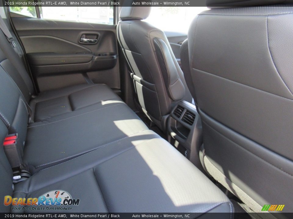 2019 Honda Ridgeline RTL-E AWD White Diamond Pearl / Black Photo #12