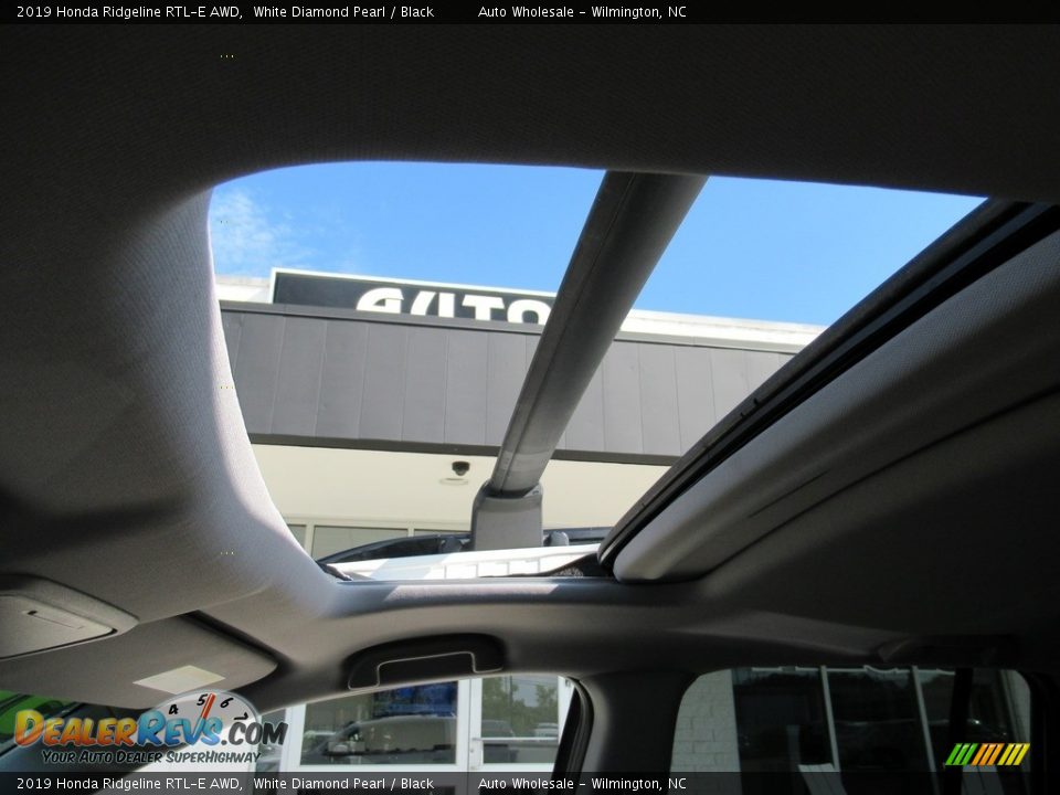 2019 Honda Ridgeline RTL-E AWD White Diamond Pearl / Black Photo #13