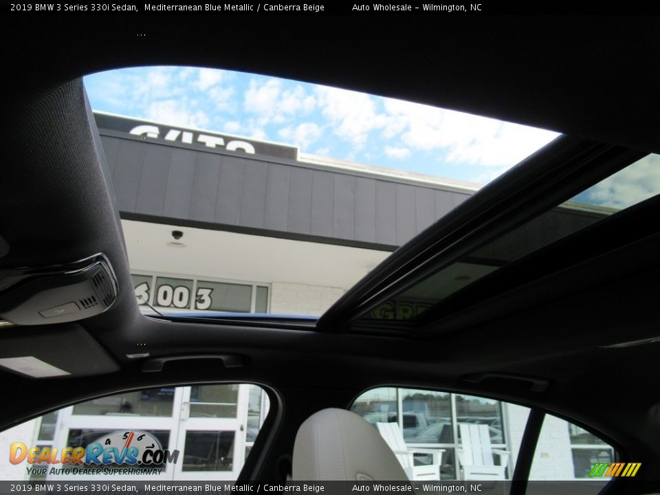 2019 BMW 3 Series 330i Sedan Mediterranean Blue Metallic / Canberra Beige Photo #14