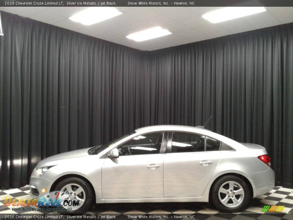 2016 Chevrolet Cruze Limited LT Silver Ice Metallic / Jet Black Photo #1