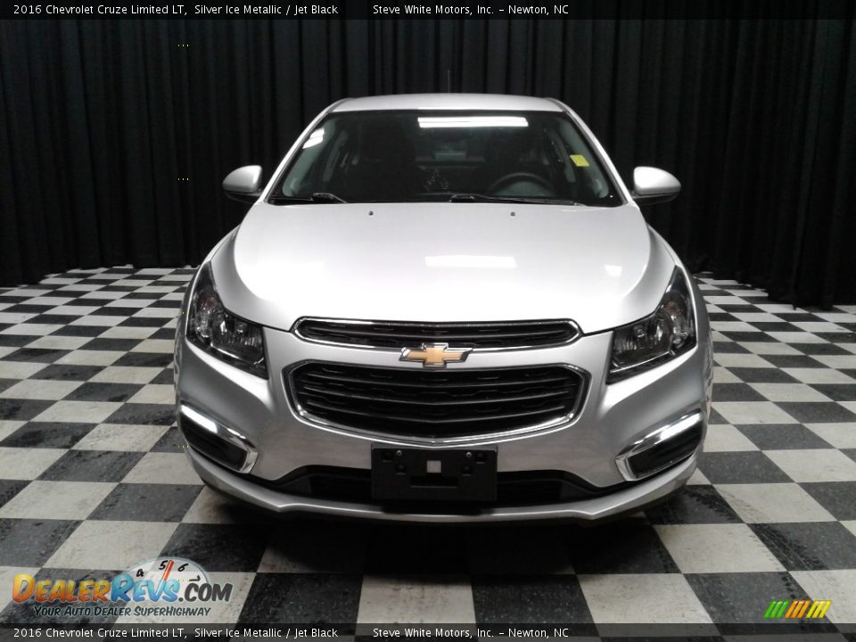 2016 Chevrolet Cruze Limited LT Silver Ice Metallic / Jet Black Photo #3