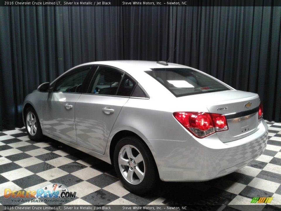 2016 Chevrolet Cruze Limited LT Silver Ice Metallic / Jet Black Photo #8