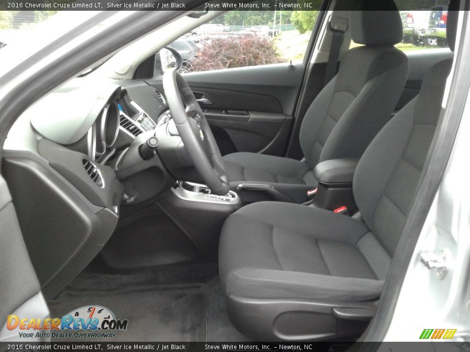 2016 Chevrolet Cruze Limited LT Silver Ice Metallic / Jet Black Photo #11