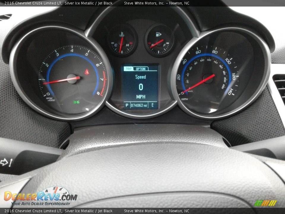 2016 Chevrolet Cruze Limited LT Silver Ice Metallic / Jet Black Photo #19